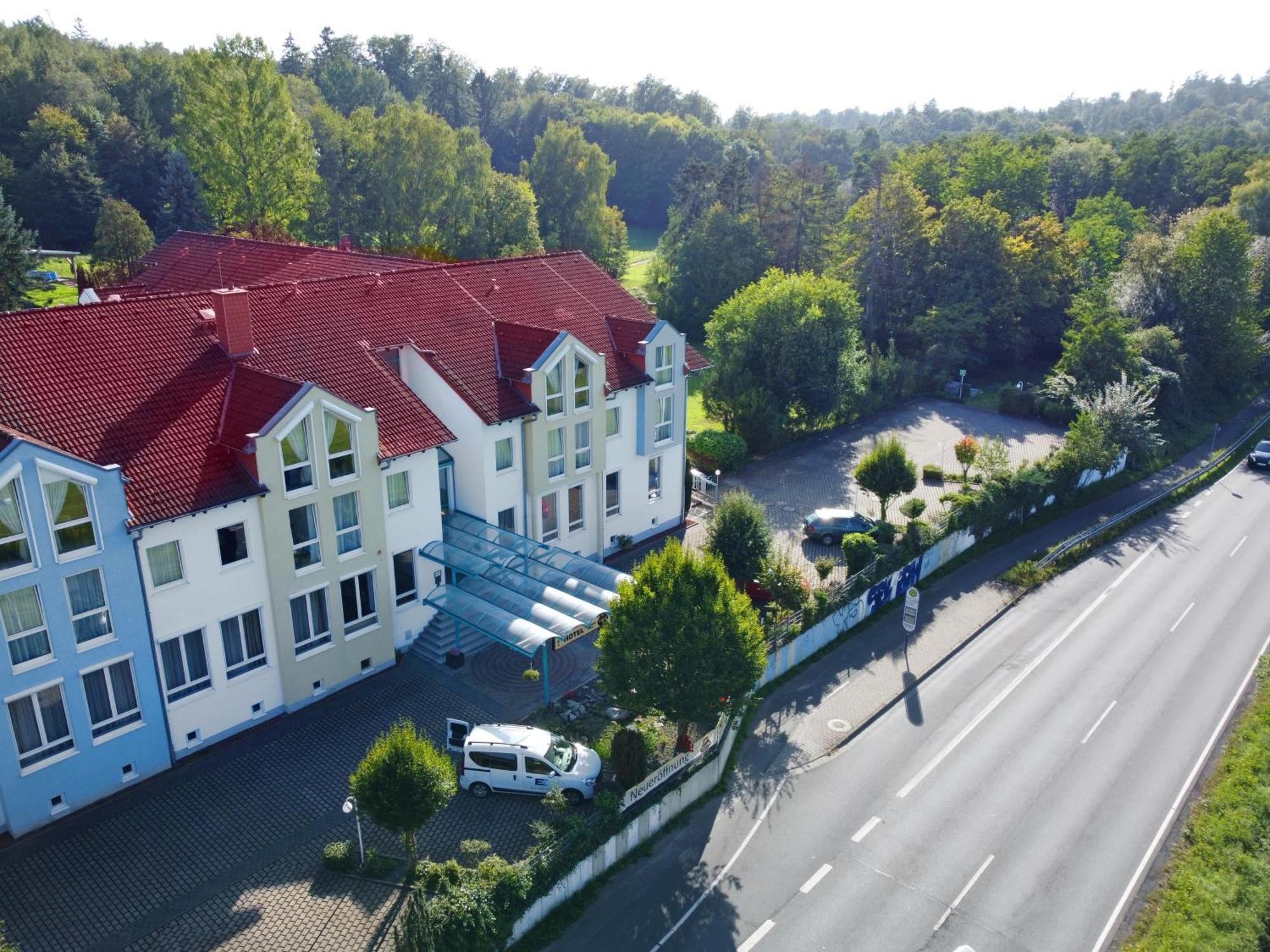 Hotel Bessunger Forst Rossdorf  Extérieur photo